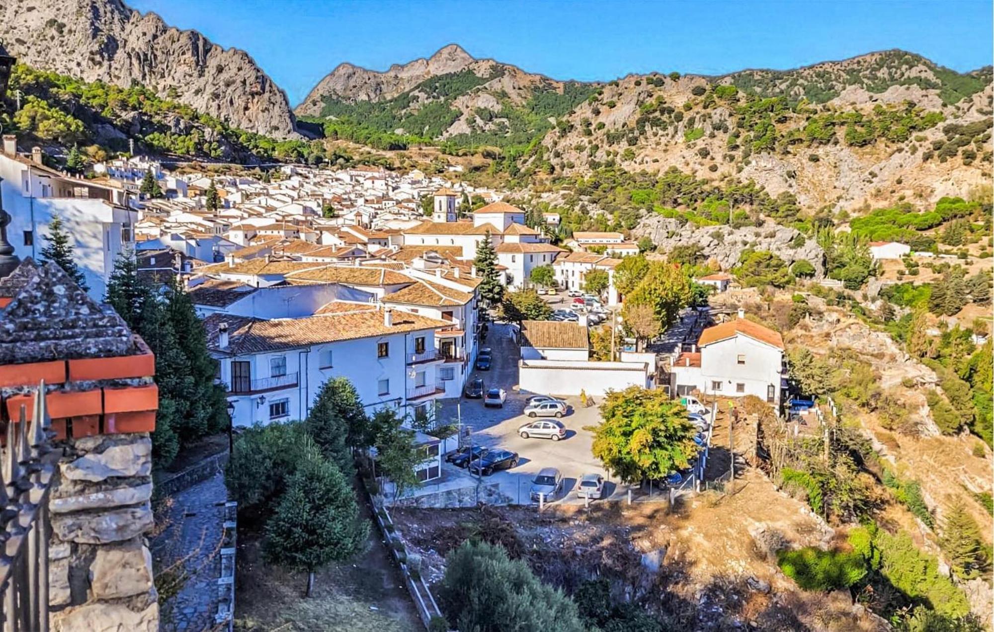 2 Bedroom Cozy Home In Grazalema Esterno foto